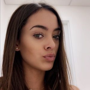 Meet your Posher, Breanna